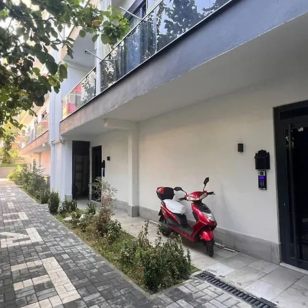 Giza Homes * 阿拉尼亚
